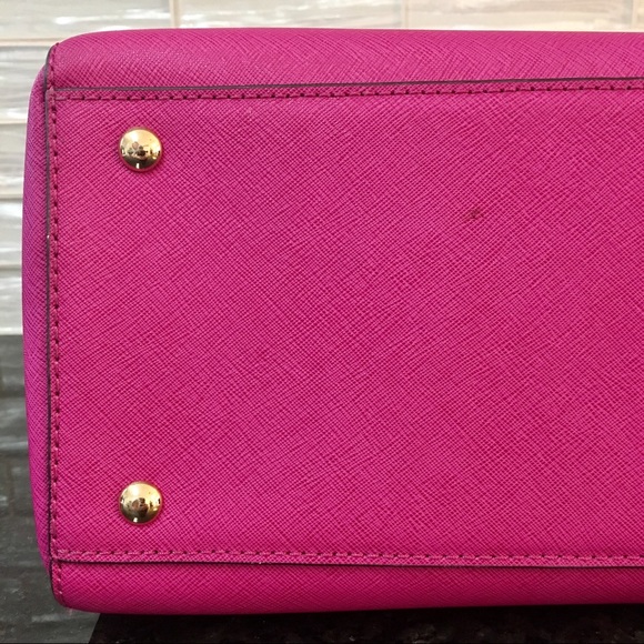 Michael Kors fuchsia purse - Picture 4 of 8